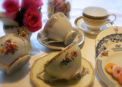 All About Taste Vintage Style China